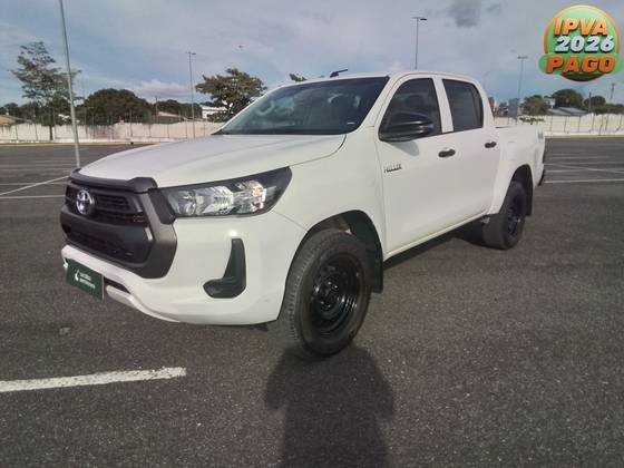 TOYOTA HILUX 2.8 D-4D TURBO DIESEL CHASSI 4X4 MANUAL